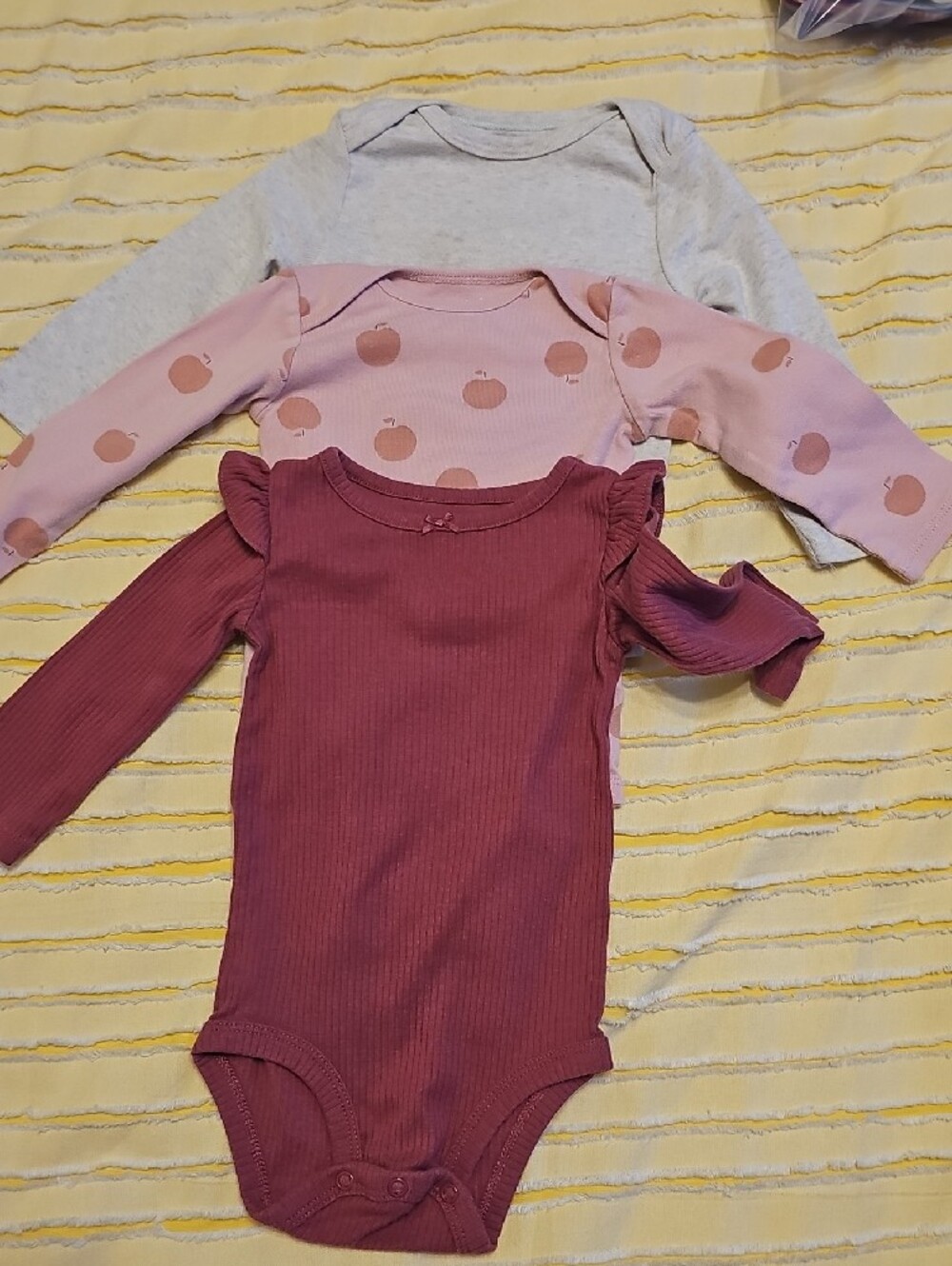 Various Baby Long-Sleeve One-Piece Set in Pink, Mauve, Sage, Light Blue - Picture 2 of 8